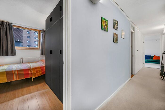 1 Bedroom Flat To Rent In World's End Estate, London, SW10