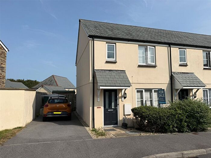 3 Bedroom End Of Terrace House For Sale In Growan Road, St Austell, PL25