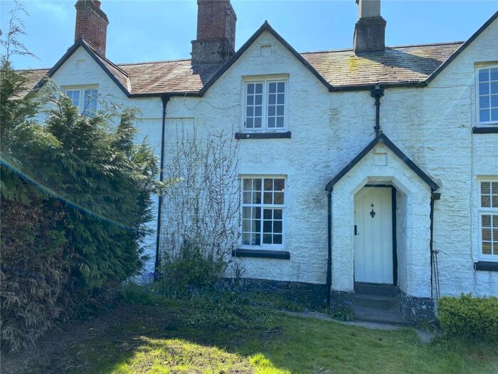 3 Bedroom Terraced House To Rent In Tavistock, PL19