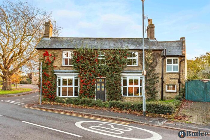 5 Bedroom Detached House For Sale In Church Street, Buckden, St. Neots, PE19