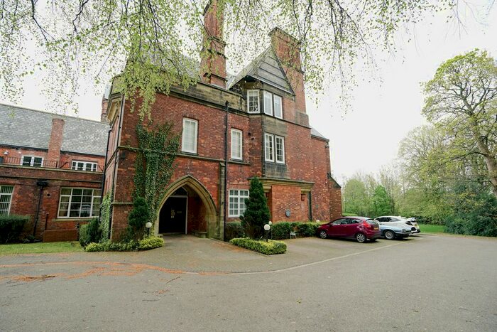 2 Bedroom Flat To Rent In Dame Margaret Hall, Washington Village, Washington, NE38