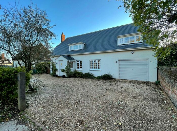 4 Bedroom Detached House For Sale In Manningtree Road, East Bergholt, Colchester CO7