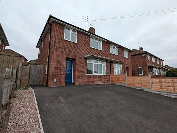 3 Bedroom Semi-Detached House To Rent In Marlowe Drive, Hereford, HR4