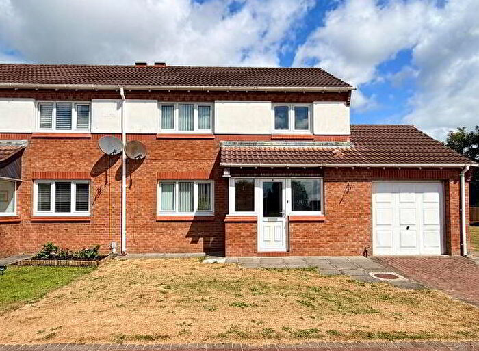 3 Bedroom Semi-Detached House For Sale In Clendinning Drive, Craigavon, BT62