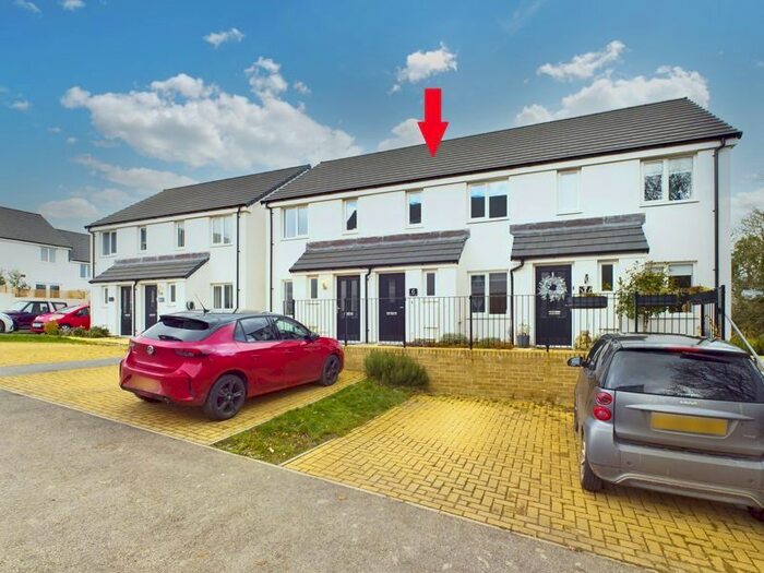 2 Bedroom Property For Sale In Churchtown View, Falmouth, TR11