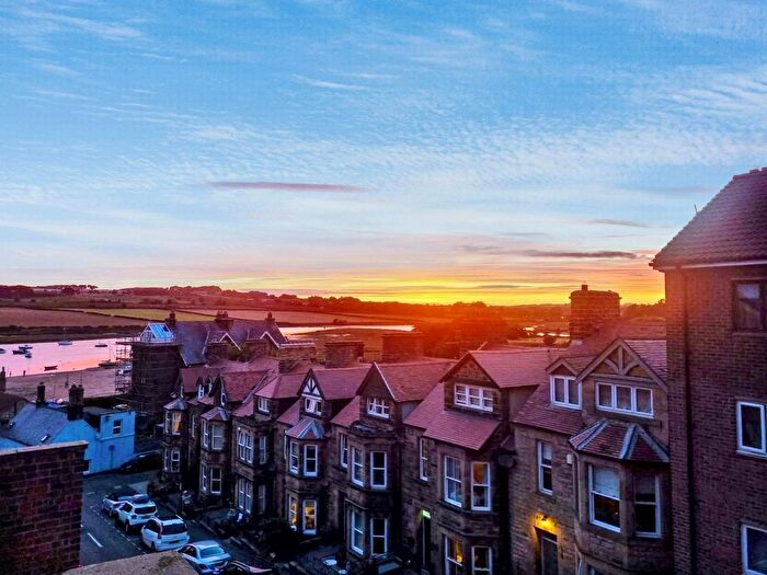 3 Bedroom Flat For Sale In Argyle Street, Alnmouth, Alnwick, NE66
