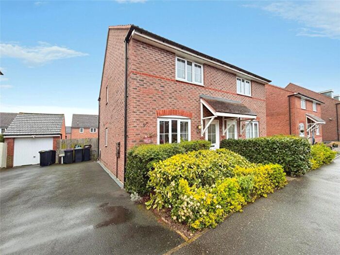 2 Bedroom Semi Detached House For Sale In Vespasian Way, North Hykeham, Lincoln, Lincolnshire, LN6