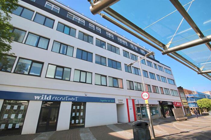 1 Bedroom Flat For Sale In Arundel House, Arundel Street, Portsmouth, PO1