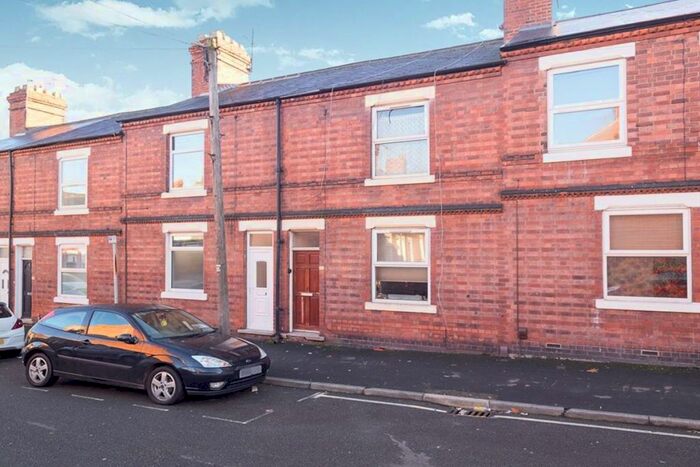 2 Bedroom Terraced House To Rent In Wellington Street, Nottingham, NG3