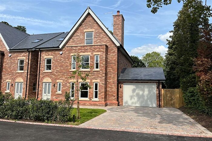 5 Bedroom Detached House To Rent In Albert Close, Cheadle Hulme, Cheadle, SK8