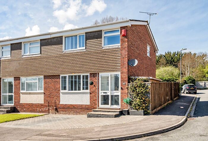 3 Bedroom Semi Detached House For Sale In Hinton Drive, Bristol, Gloucestershire, BS30