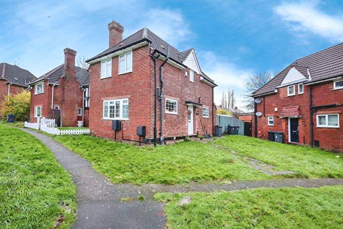 3 Bedroom End Terrace House For Sale In Prestwood Road, Weoley Castle, Birmingham, B29