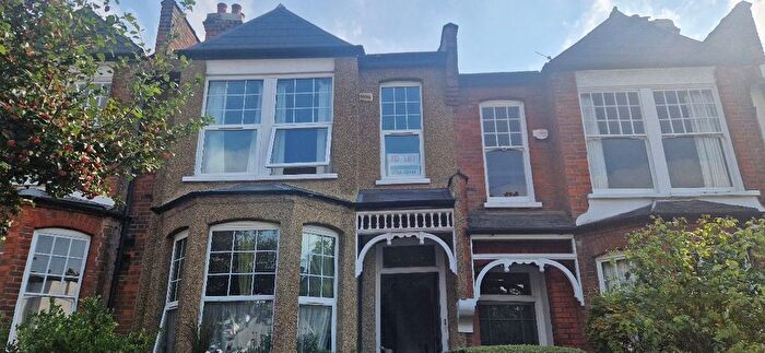 2 Bedroom Flat To Rent In Hillfield Park, Muswell Hill, London, N10
