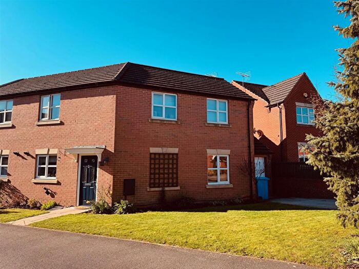 3 Bedroom Semi Detached House For Sale In Cavendish Street, Mansfield Woodhouse, Mansfield, NG19