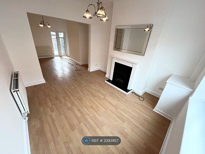 2 Bedroom Terraced House To Rent In Park Road, Widnes, WA8
