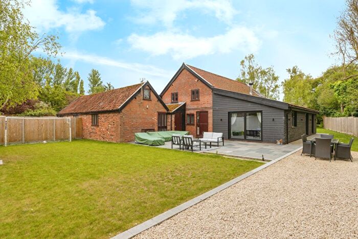 4 Bedroom Barn Conversion For Sale In Silfield Street, Silfield, Wymondham, Norfolk, NR18