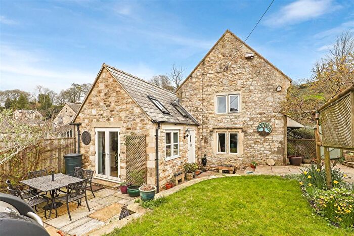 3 Bedroom Detached House For Sale In Eastcombe, Stroud, GL6