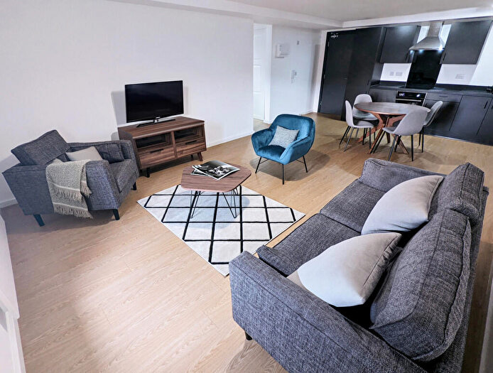 2 Bedroom Apartment To Rent In Rufus, Foundry Lane, Seacroft, LS14