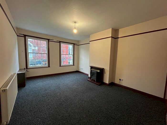 1 Bedroom Maisonette To Rent In Queen Street, Louth, LN11