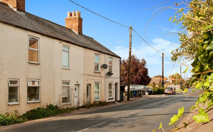 2 Bedroom Property To Rent In Earith Road, Willingham, Cambridge, CB24