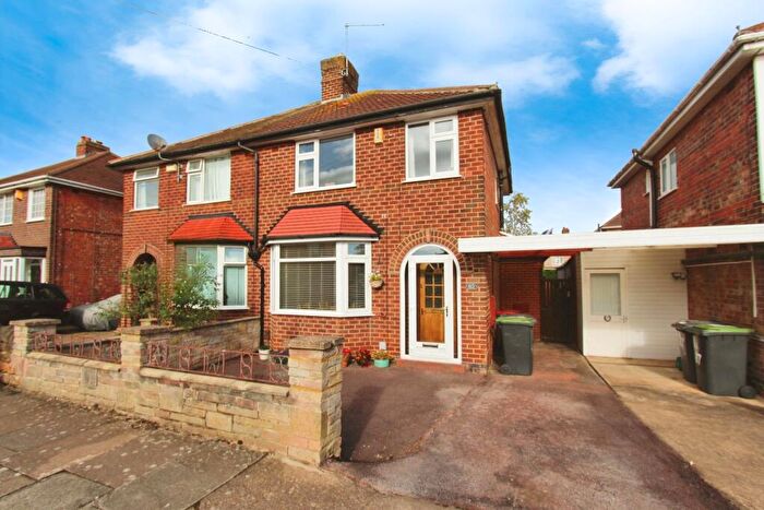 3 Bedroom Semi-Detached House For Sale In Ashfield Avenue, Beeston, Beeston, NG9