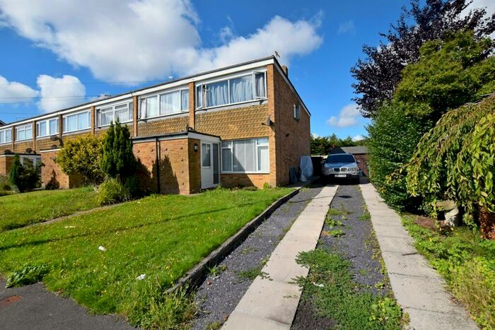 3 Bedroom Semi-Detached House To Rent In Durlston Drive, Bognor Regis, PO22