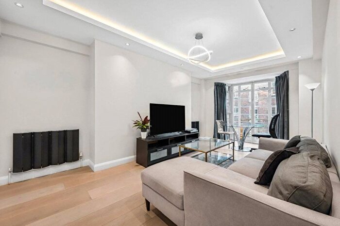 3 Bedroom Flat For Sale In Dorset House, Gloucester Place, Marylebone, London, NW1