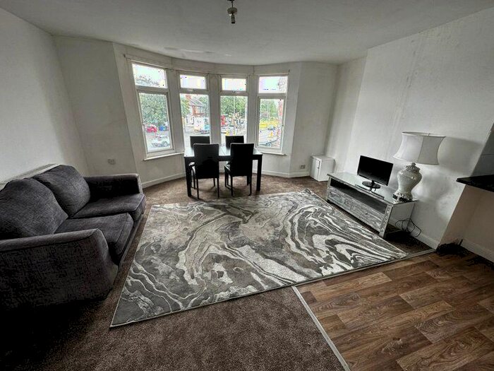 1 Bedroom Flat To Rent In Queens Drive, Liverpool, L4