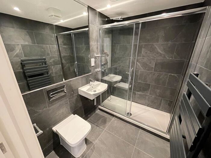 1 Bedroom Flat To Rent In Bridge Street, Caversham, RG4