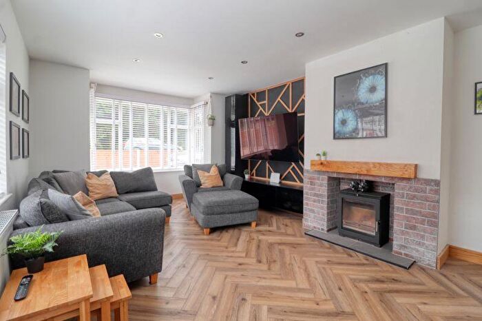 3 Bedroom Detached Bungalow For Sale In Ermine Street, Broughton, DN20