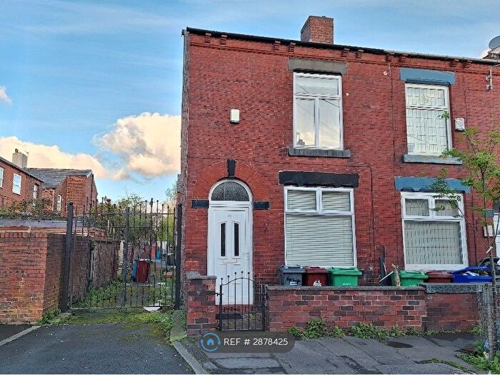 2 Bedroom End Terrace House To Rent In Hethorn St, Manchester, M40