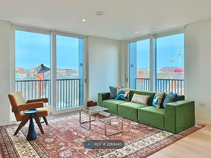 1 Bedroom Flat To Rent In Oakley Square, London, NW1