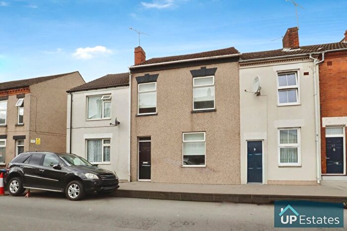3 Bedroom Terraced House For Sale In Cromwell Street, Coventry, CV6