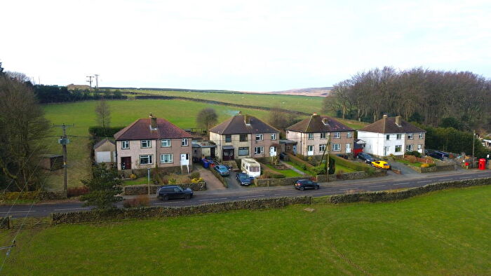 3 Bedroom Semi-Detached House For Sale In Brook Hill, Carlecotes, Dunford Bridge, S36