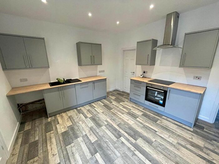 3 Bedroom Property To Rent In Grange Lane, Stairfoot, Barnsley, S71