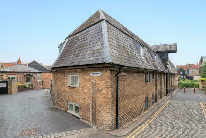 4 Bedroom Terraced House To Rent In Old Cross Wharf, Hertford, Hertfordshire, SG14