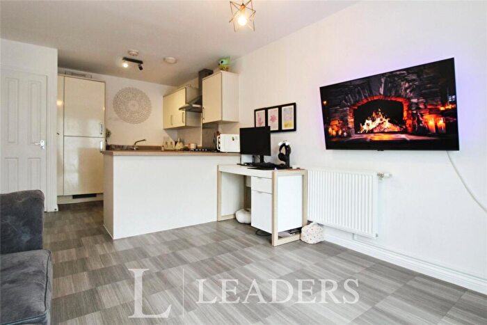 1 Bedroom Apartment For Sale In Blanchard Avenue, Gosport, Hampshire, PO13