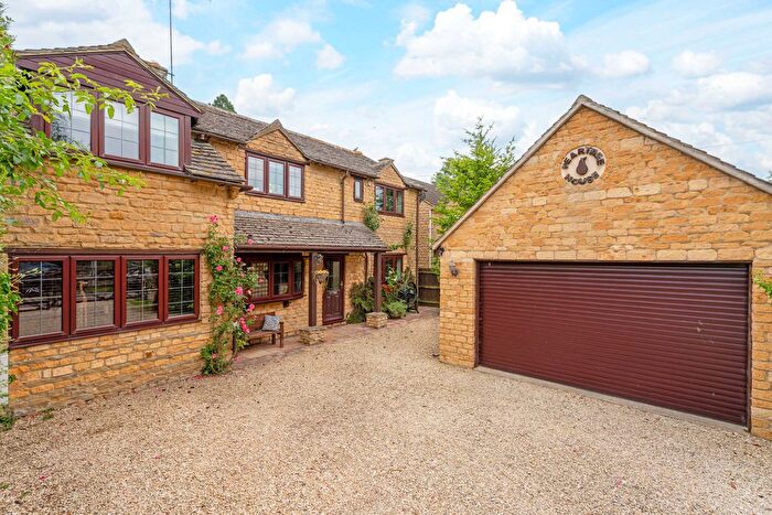 5 Bedroom Detached House For Sale In Portway Croughton Brackley, Northamptonshire, NN13