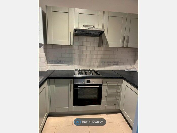 1 Bedroom Flat To Rent In Forster House, Bromley, BR1