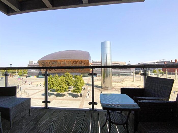2 Bedroom Apartment To Rent In Quayside, Cardiff Bay, CF10