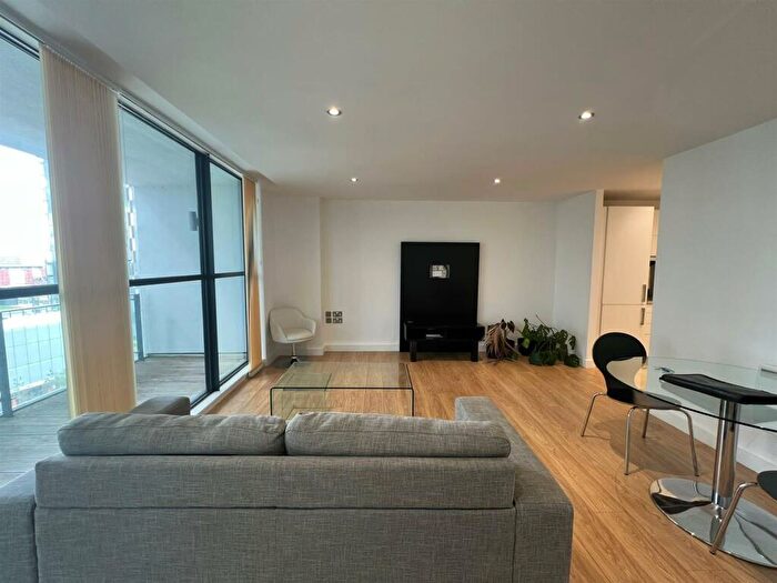 1 Bedroom Apartment To Rent In Hill Quays (Block B), Commercial Street, Manchester, M15