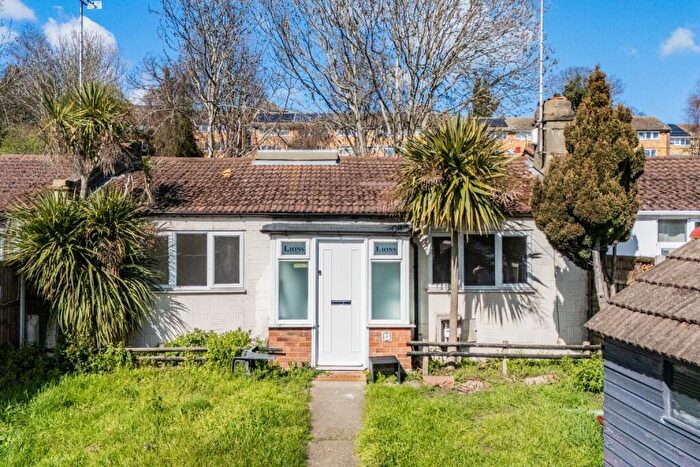 3 Bedroom Bungalow For Sale In Hillside, Erith, Kent, DA8