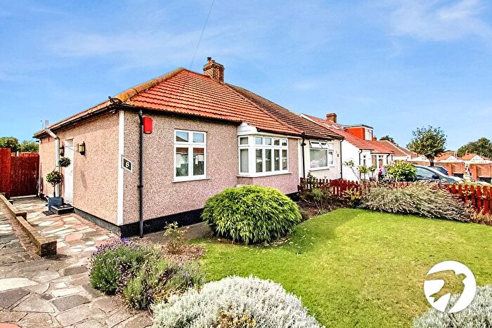 2 Bedroom Bungalow To Rent In Sussex Road, Orpington, Kent, BR5