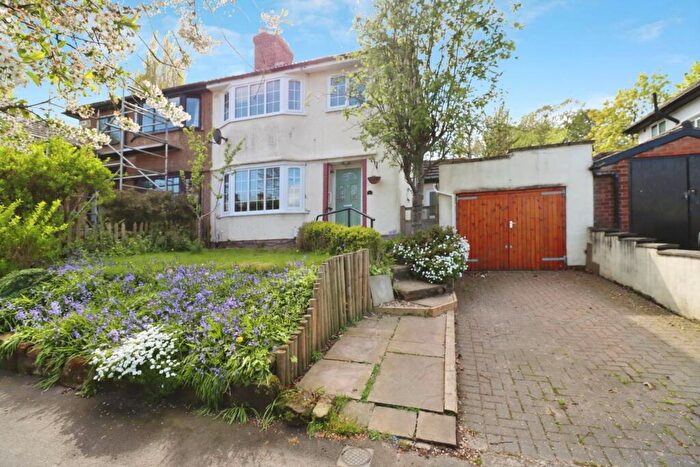 3 Bedroom Semi Detached House For Sale In St Andrews Road, Bebington, CH63