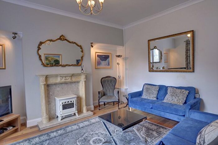 2 Bedroom Flat To Rent In Shortridge Terrace, Jesmond, Newcastle Upon Tyne, NE2