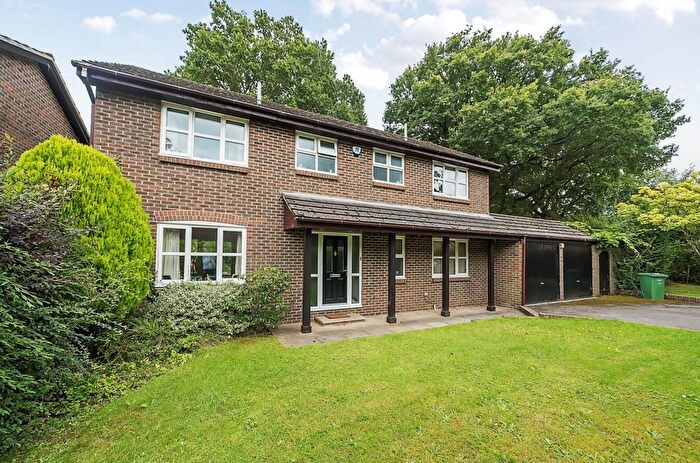 4 Bedroom Detached House To Rent In Raglan Close, Valley Park, Chandler's Ford, SO53