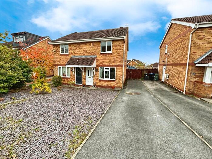 2 Bedroom Semi-Detached House For Sale In Ploughmans Croft, Bradford, BD2