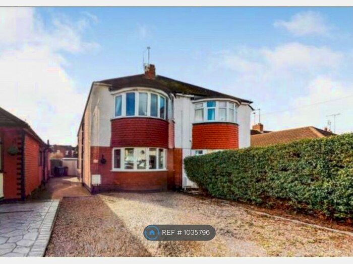 3 Bedroom Semi Detached House To Rent In Shelley Avenue, BurtonOn