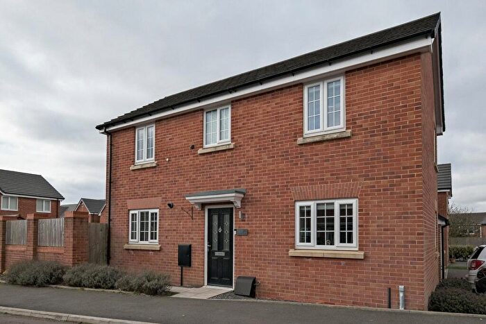 3 Bedroom Detached House For Sale In Spring Farm Gardens, Guide, Blackburn, Lancashire, BB1