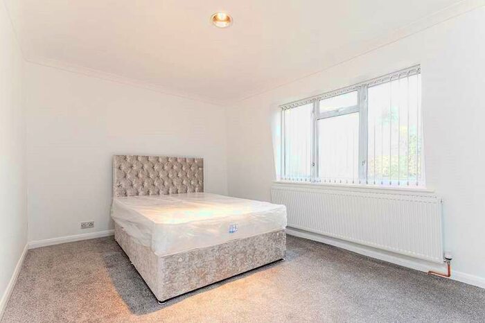 Leisure Facility Commercial To Rent In Brighton Road, Hooley, Coulsdon, Surrey, CR5